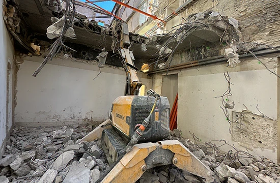 démolition robotisée avec Brokk 110 à Monaco
